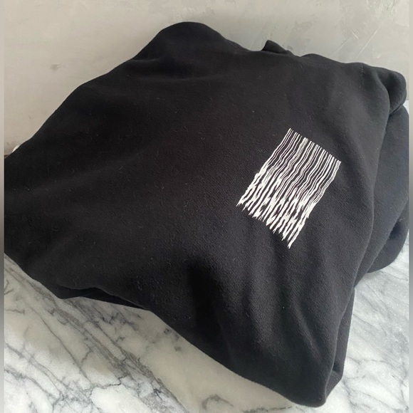 BALENCIAGA oversized black barcode hoodie - authentic - Picture 4 of 10